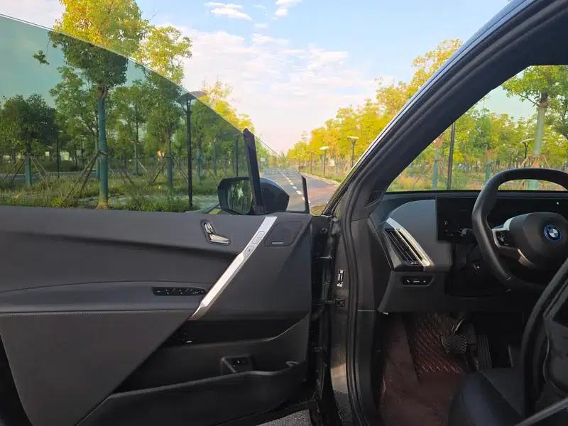 BMW iX 2022 xDrive40 — миниатюра 19