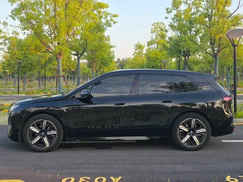 BMW iX 2022 xDrive40 — миниатюра 4