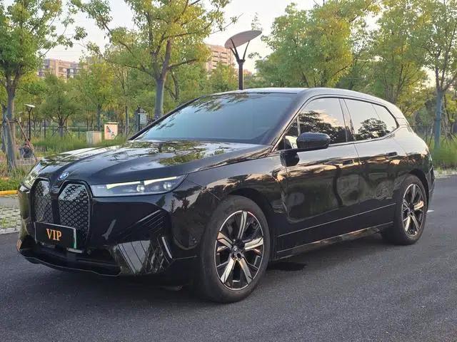 BMW iX 2022 xDrive40