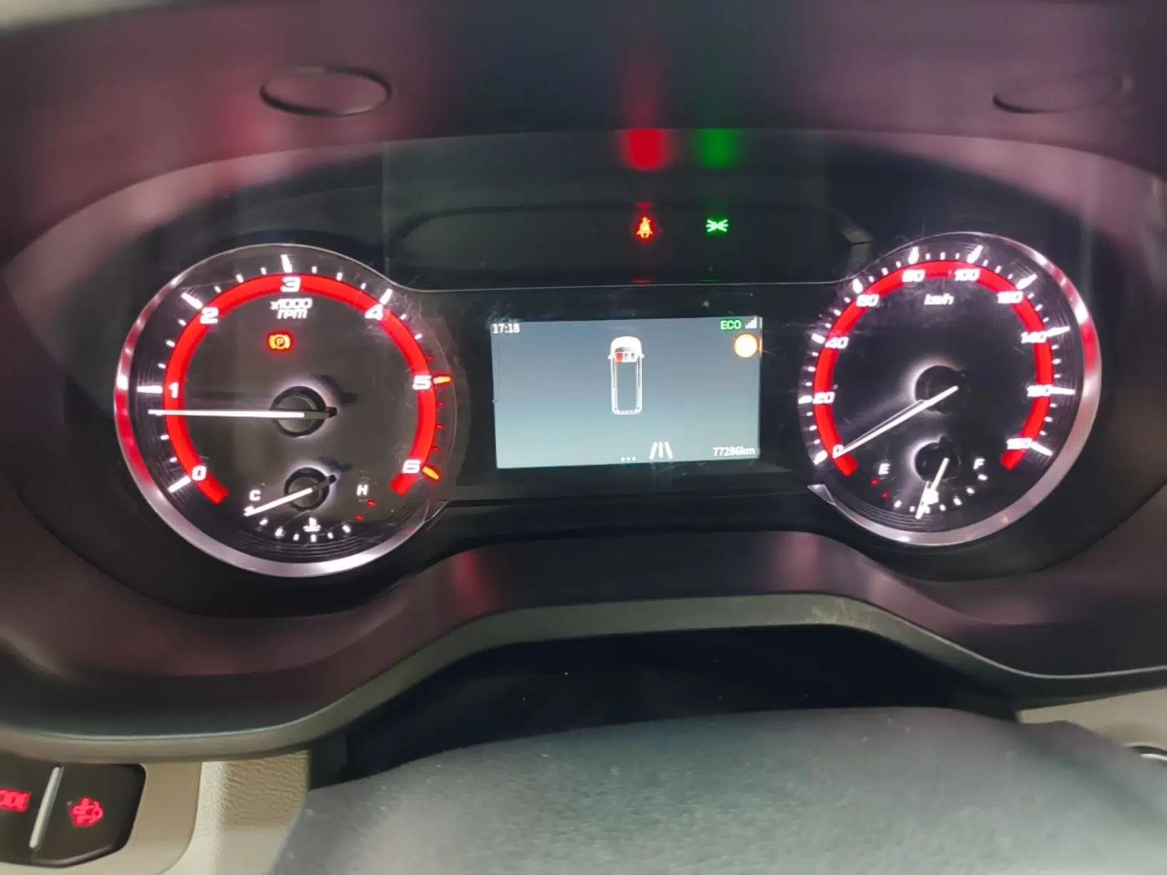 Iveco Fidato 2023 C30 Passenger Van 2.0T 93kW Manual Transmission Xingtu Edition Low Roof — миниатюра 14