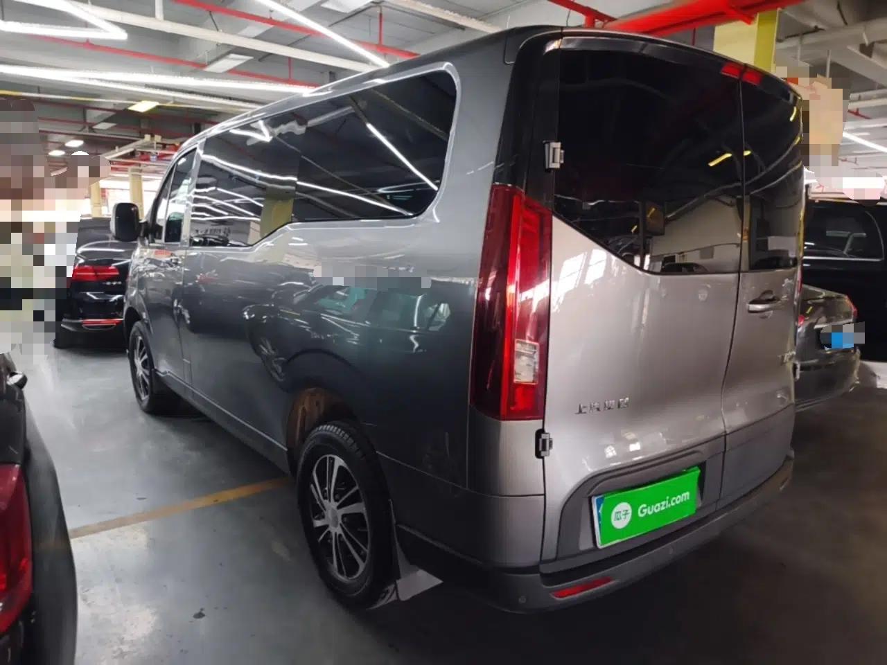 Iveco Fidato 2023 C30 Passenger Van 2.0T 93kW Manual Transmission Xingtu Edition Low Roof — миниатюра 4