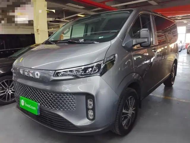 Iveco Fidato 2023 C30 Passenger Van 2.0T 93kW Manual Transmission Xingtu Edition Low Roof