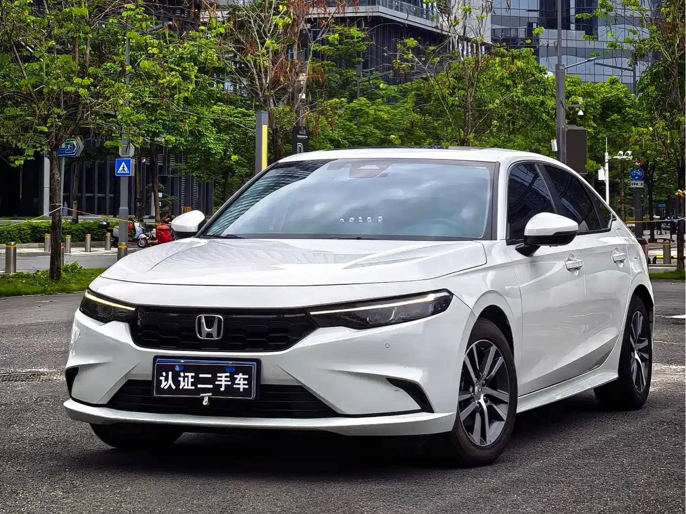 Stylish 2023 240TURBO CVT Tech Edition — миниатюра 1