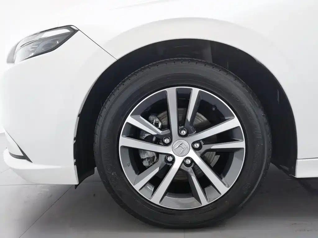 Stylish 2023 240TURBO CVT Leading Edition — миниатюра 17