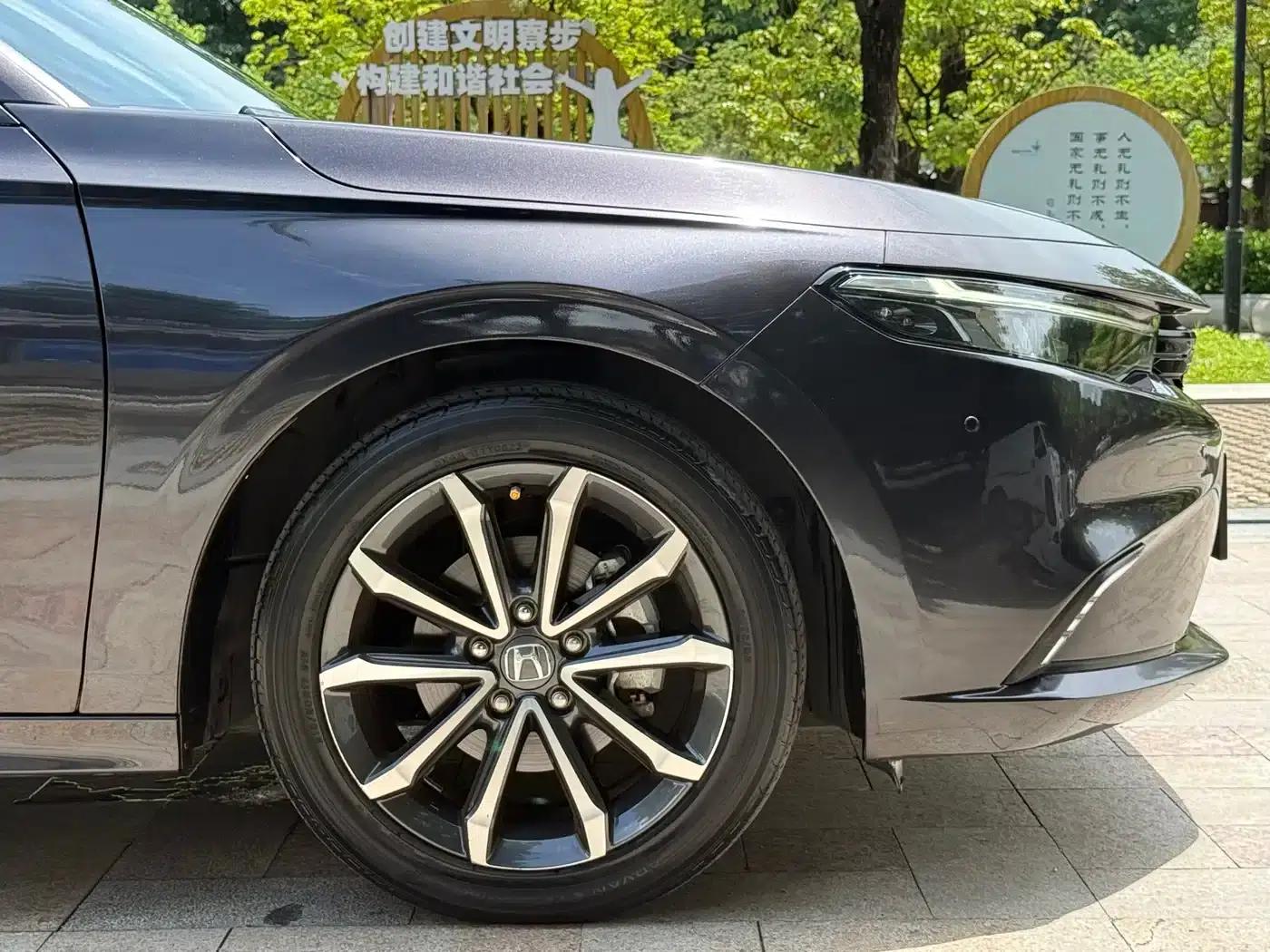 Stylish 2023 240TURBO CVT Deluxe Edition — миниатюра 17