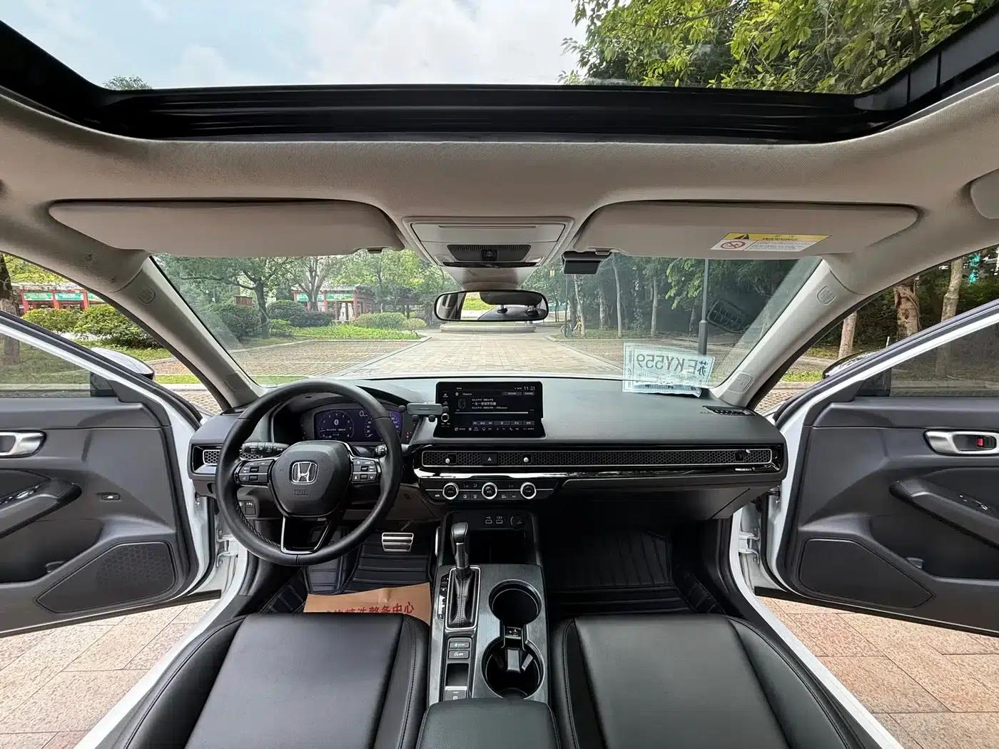 Stylish 2022 240TURBO CVT Phantom Night Tech Edition — миниатюра 7