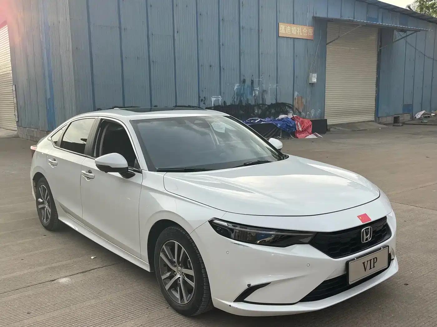 Stylish 2023 240TURBO CVT Tech Edition — миниатюра 3