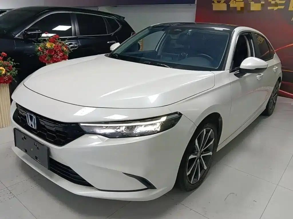 Stylish 2023 240TURBO CVT Smart Edition — миниатюра 2