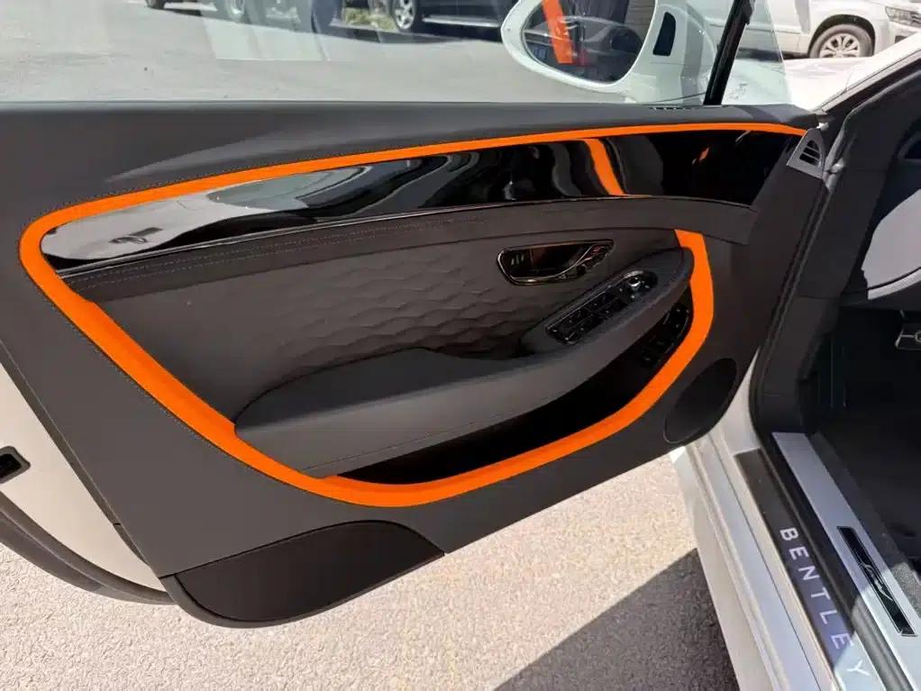 2025 Continental Plug-in Hybrid GT Ultimate Edition — миниатюра 10