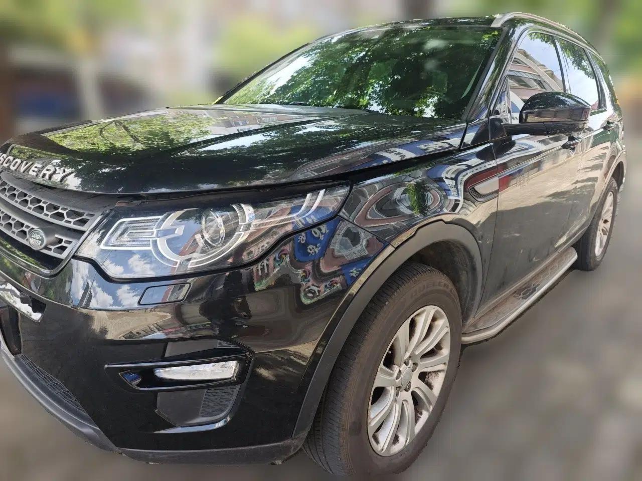 Land Rover Discovery Sport 2017 2.0T SE — миниатюра 1