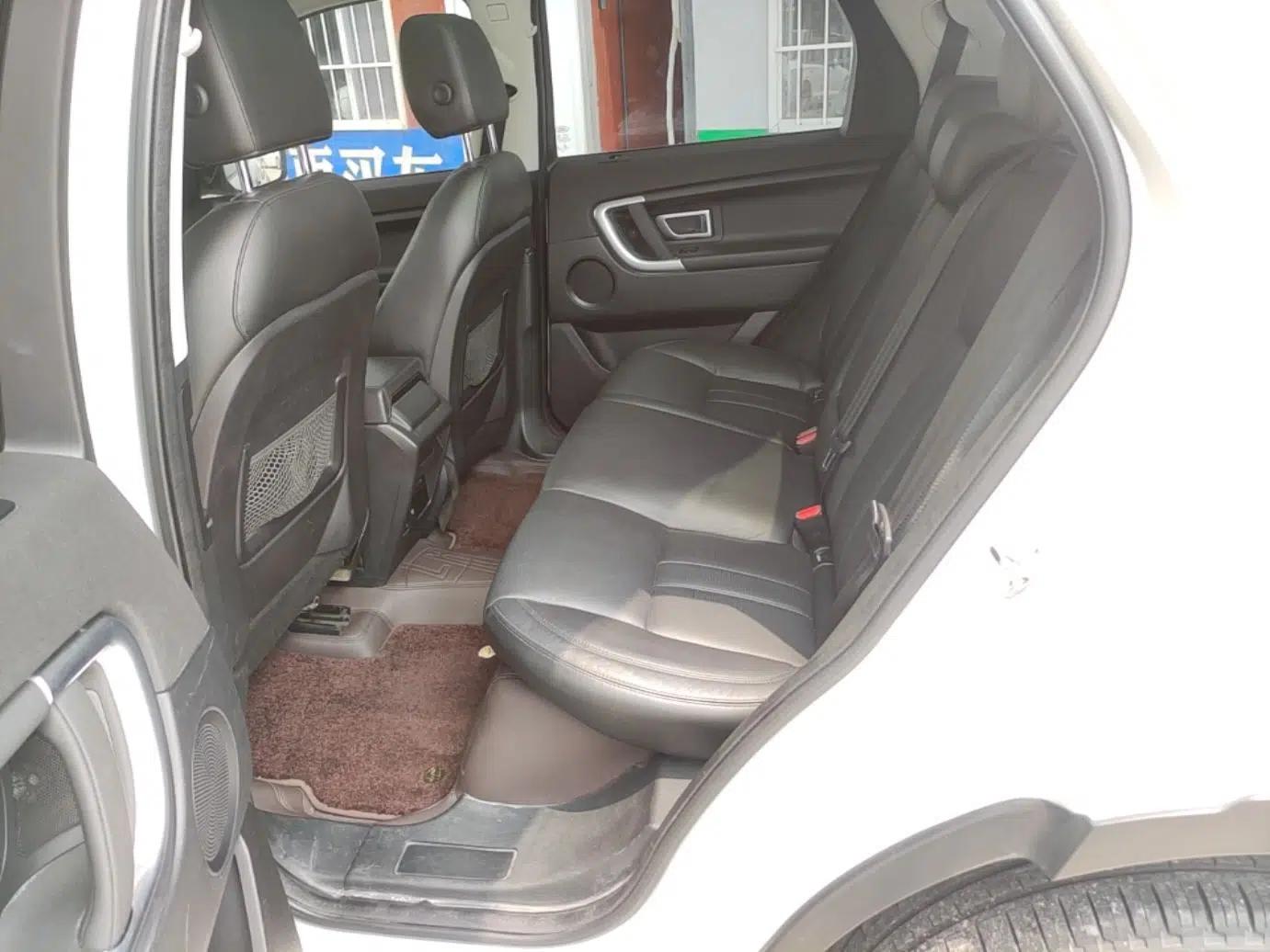 Land Rover Discovery Sport 2017 2.0T SE — миниатюра 20