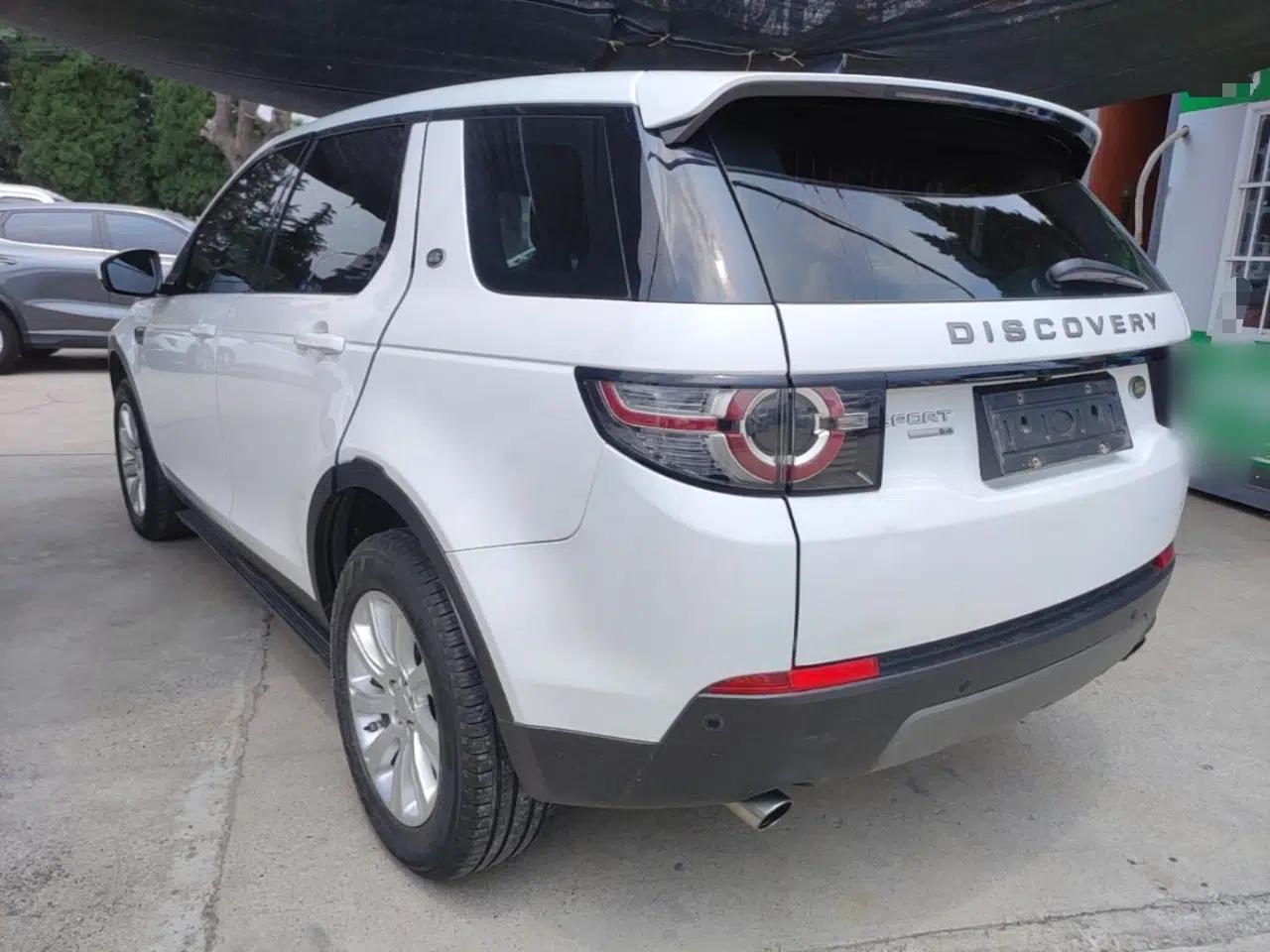 Land Rover Discovery Sport 2017 2.0T SE — миниатюра 4