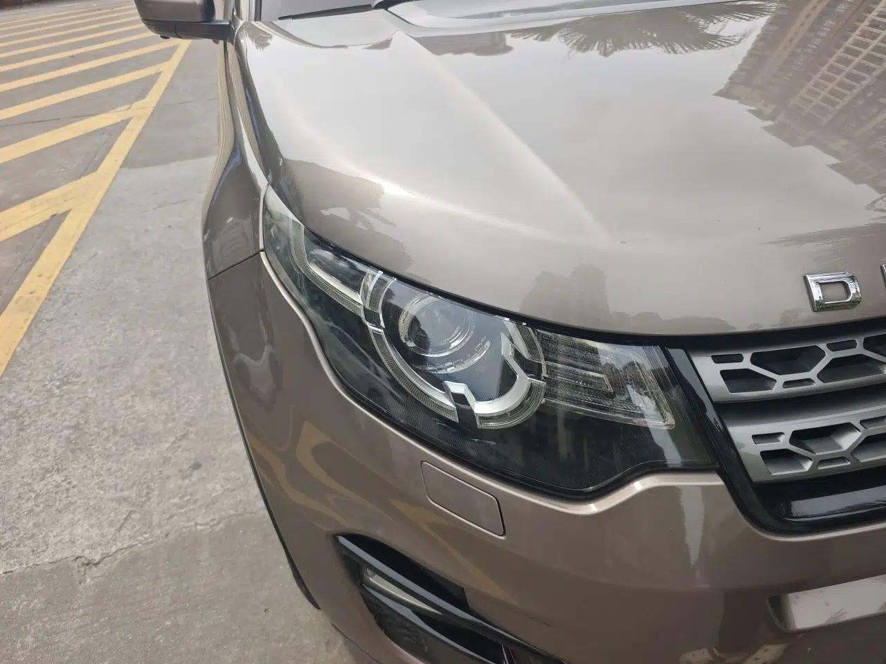 Land Rover Discovery Sport 2017 2.0T SE — миниатюра 7