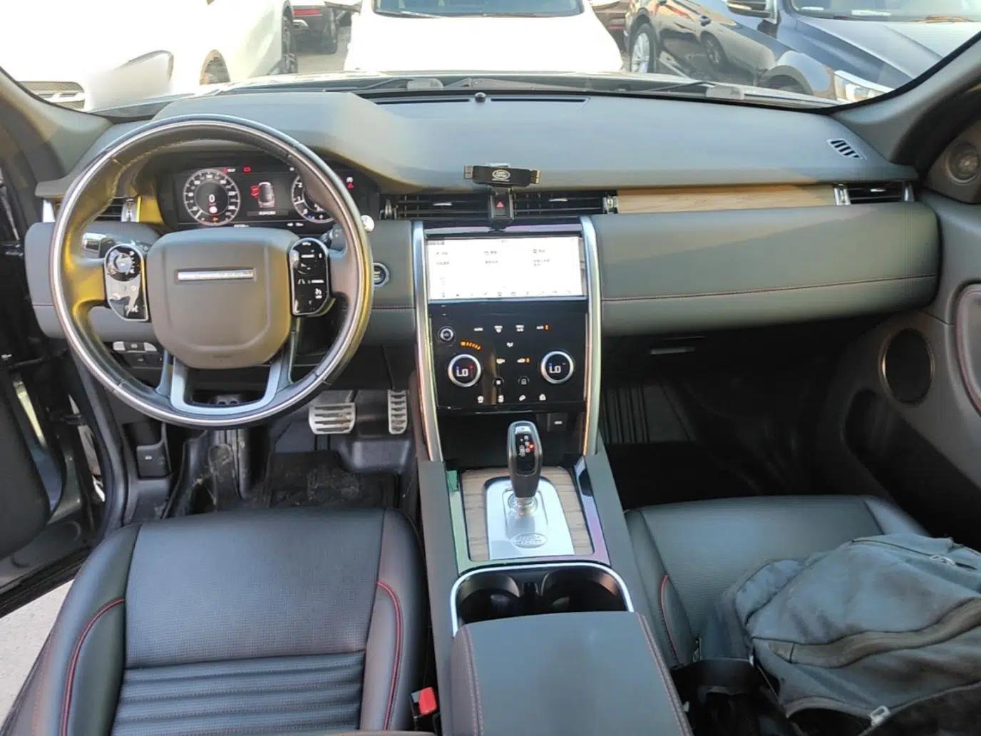 Land Rover Discovery Sport 2020 249 PS R-Dynamic Performance Tech Edition 7 Seats — миниатюра 12