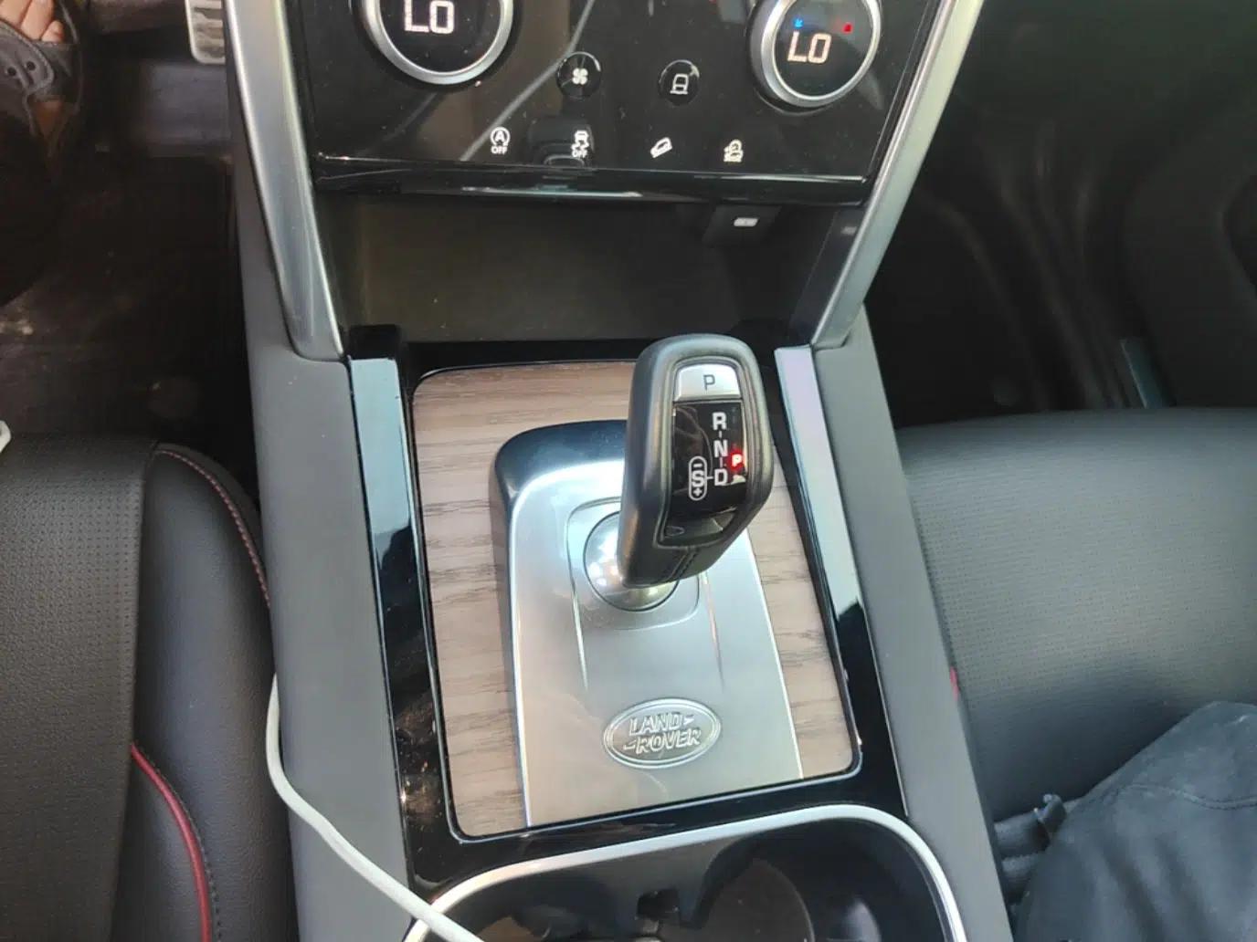 Land Rover Discovery Sport 2020 249 PS R-Dynamic Performance Tech Edition 7 Seats — миниатюра 16