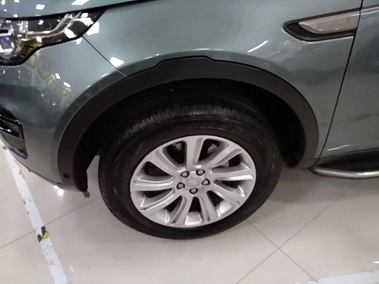 Land Rover Discovery Sport 2018 240 PS SE Version — миниатюра 10