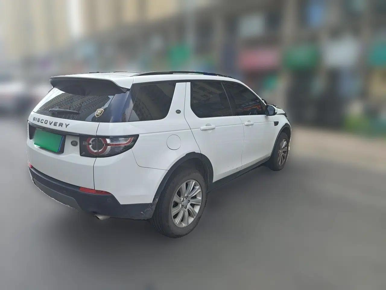 Land Rover Discovery Sport 2019 240 PS SE Version China VI Standard — миниатюра 6
