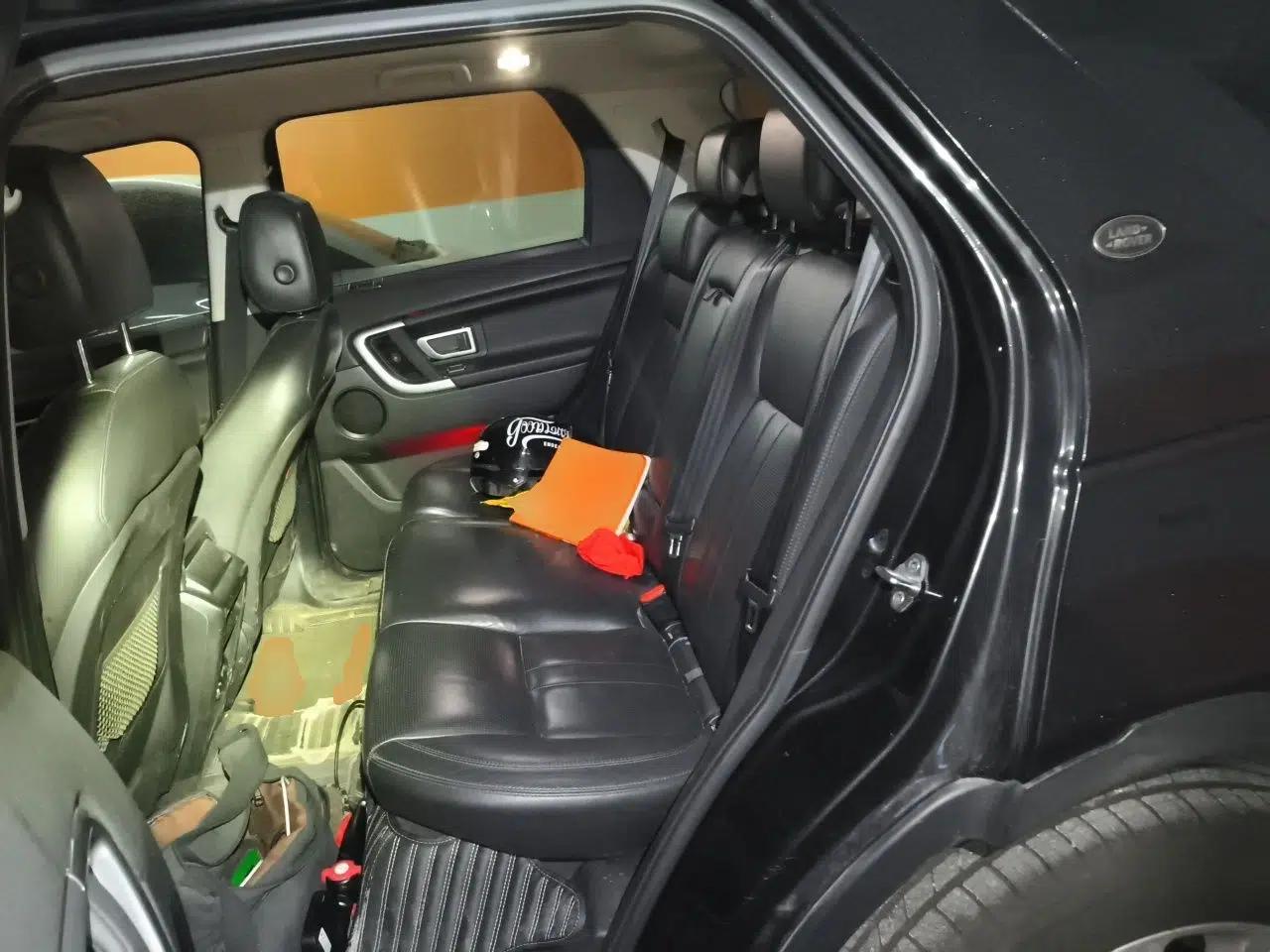 Land Rover Discovery Sport 2018 240 PS SE Version — миниатюра 17