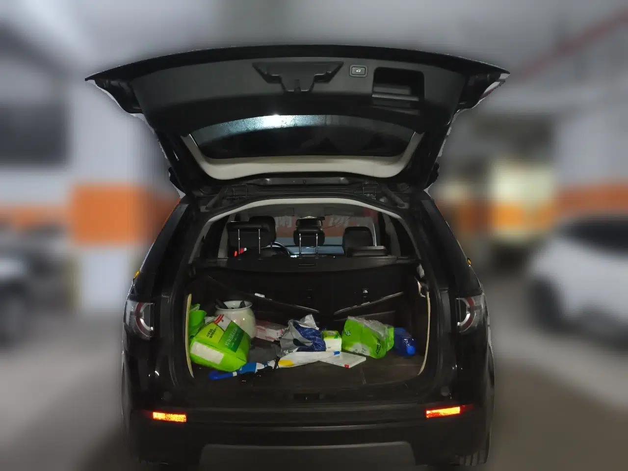 Land Rover Discovery Sport 2018 240 PS SE Version — миниатюра 19