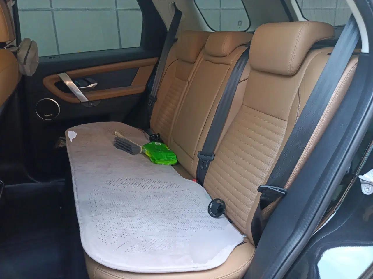 Land Rover Discovery Sport 2024 Luxury Custom Edition — миниатюра 17