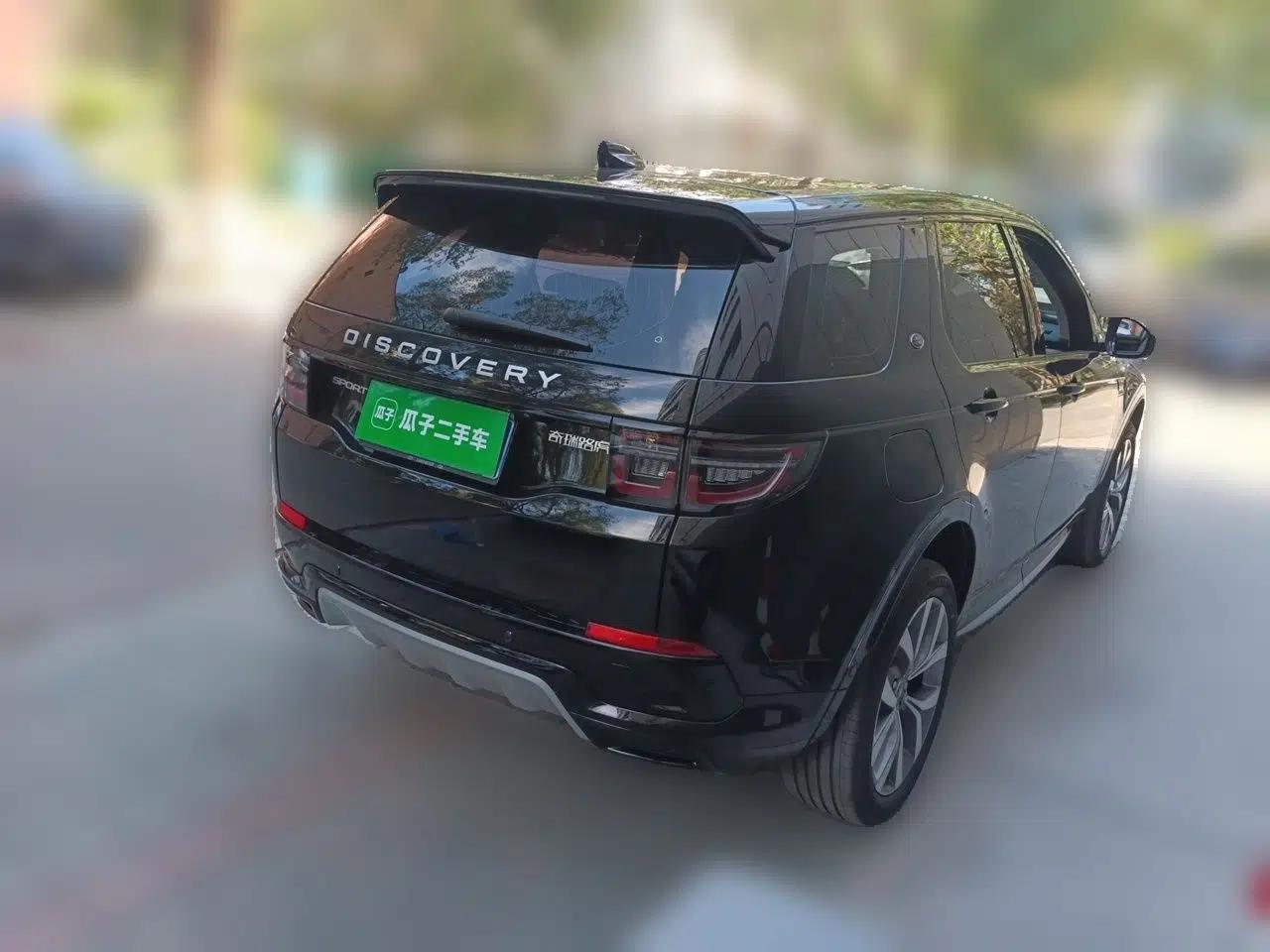 Land Rover Discovery Sport 2024 Luxury Custom Edition — миниатюра 6