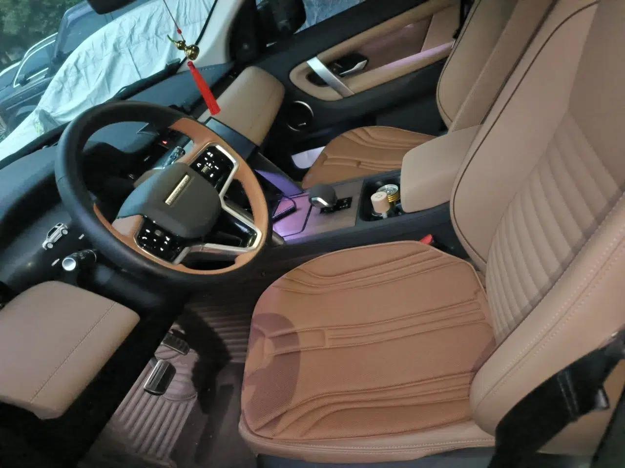 Land Rover Discovery Sport 2025 249 PS Performance Tech Edition — миниатюра 15