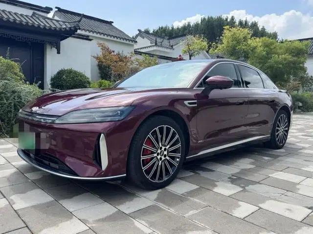 Chery Fengyun Fulwin A9L 2025 Model, Four-Wheel Drive High-Energy Peak Edition