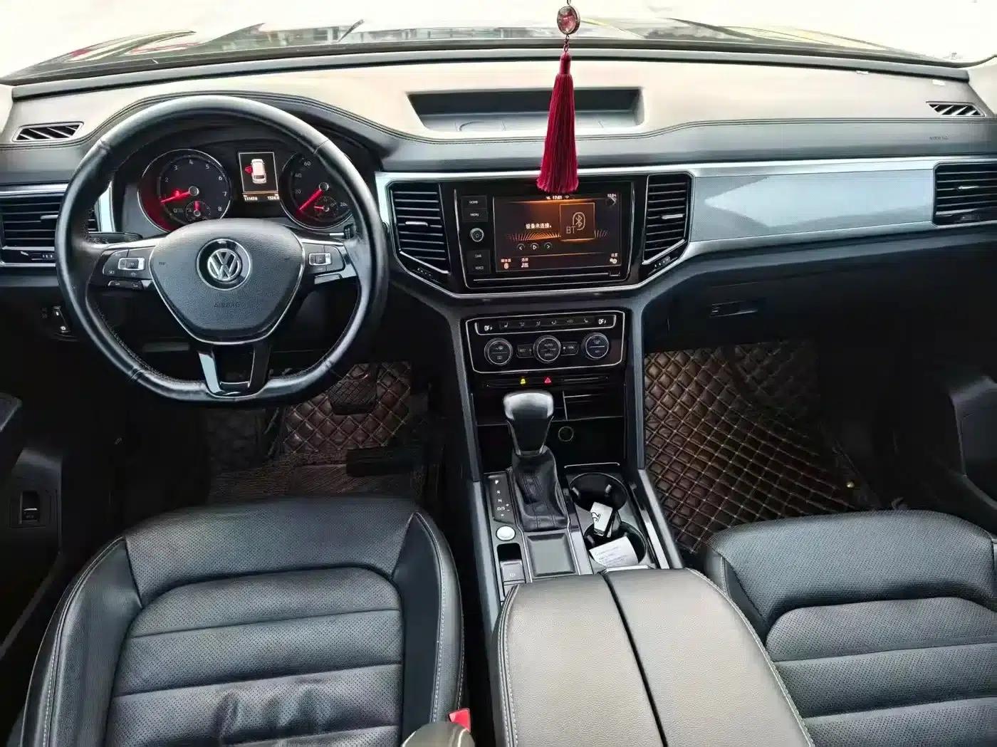 2017 Volkswagen Teramont 330TSI 2WD Luxury Edition — миниатюра 6