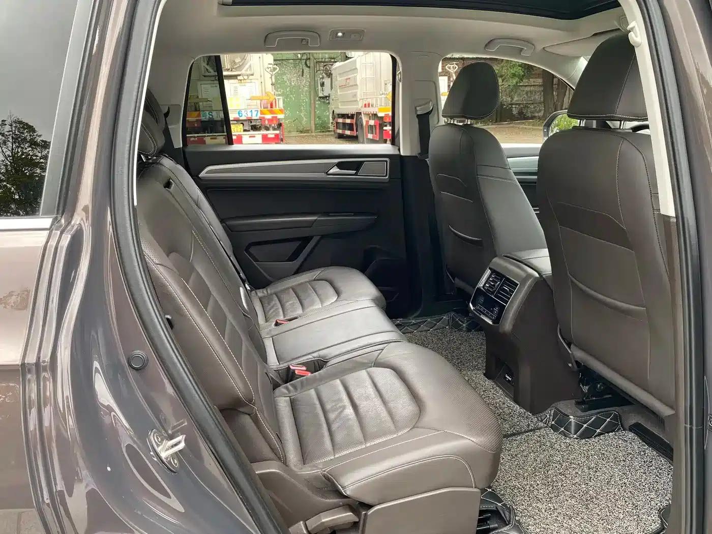 2019 Volkswagen Teramont 380TSI 4WD Luxury Edition (China VI Emission Standard) — миниатюра 18