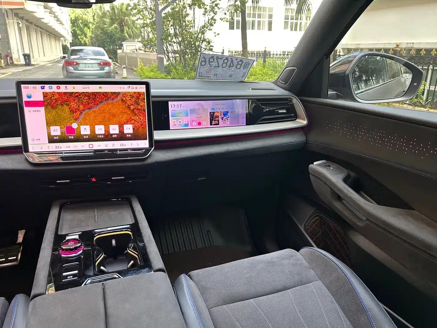 2025 Teramont Pro 450TSI 4WD Summit Edition — миниатюра 14