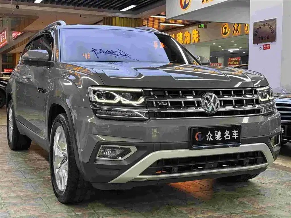 2017 Volkswagen Teramont 530 V6 AWD Flagship Edition — миниатюра 1