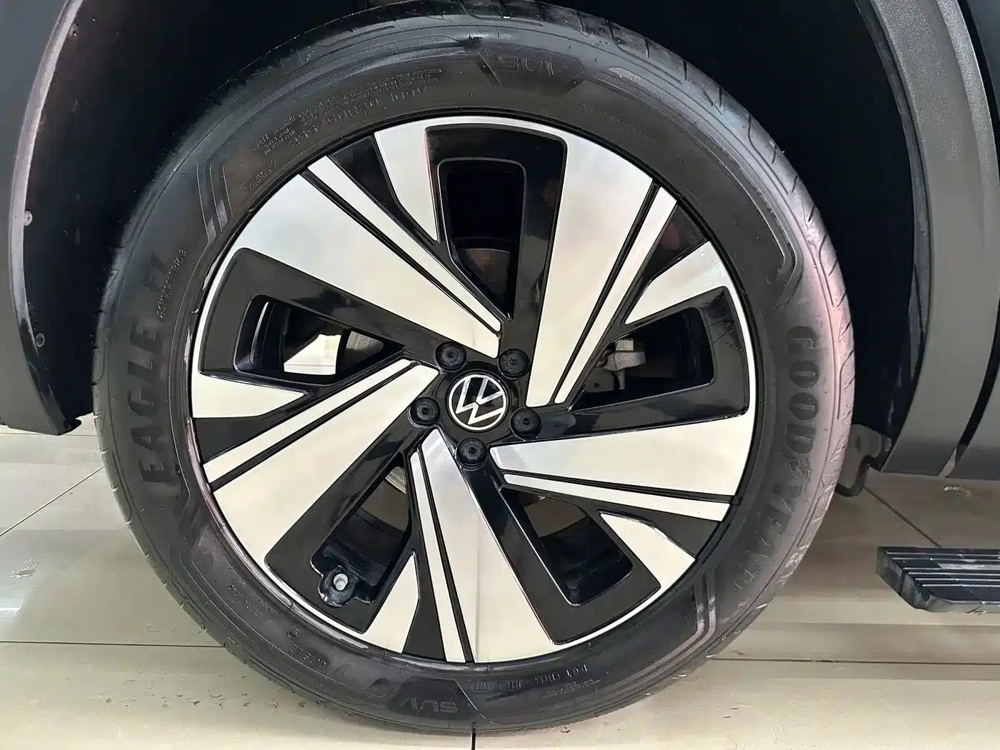 2024 Volkswagen Teramont 380TSI 4WD Premium Luxury Edition — миниатюра 18