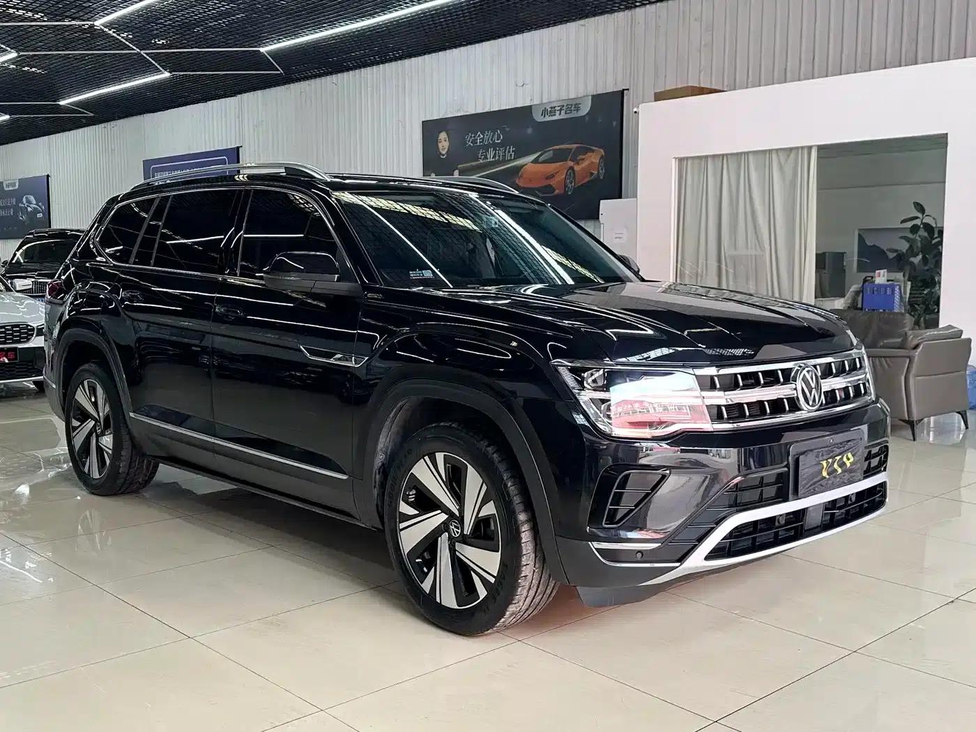 2024 Volkswagen Teramont 380TSI 4WD Premium Luxury Edition — миниатюра 3