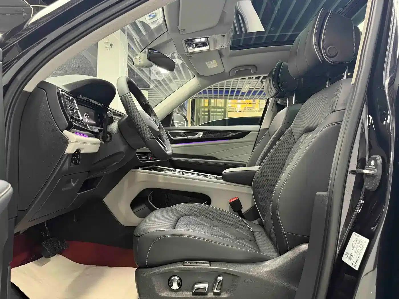 2023 Volkswagen Teramont Facelift 380TSI 4WD Supreme Flagship Edition — миниатюра 7