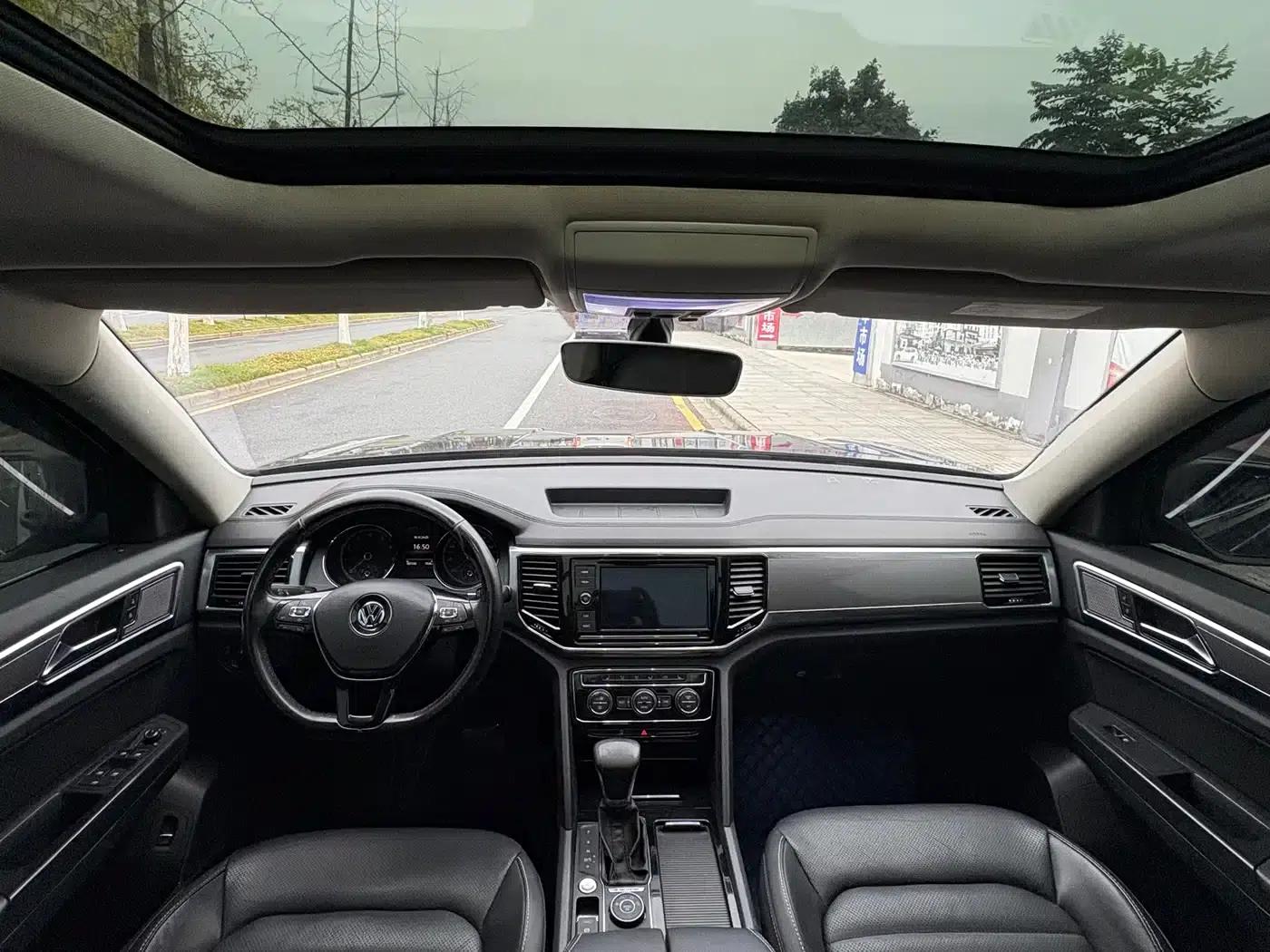 2019 Volkswagen Teramont 380TSI 4WD Luxury Edition (China VI Emission Standard) — миниатюра 13