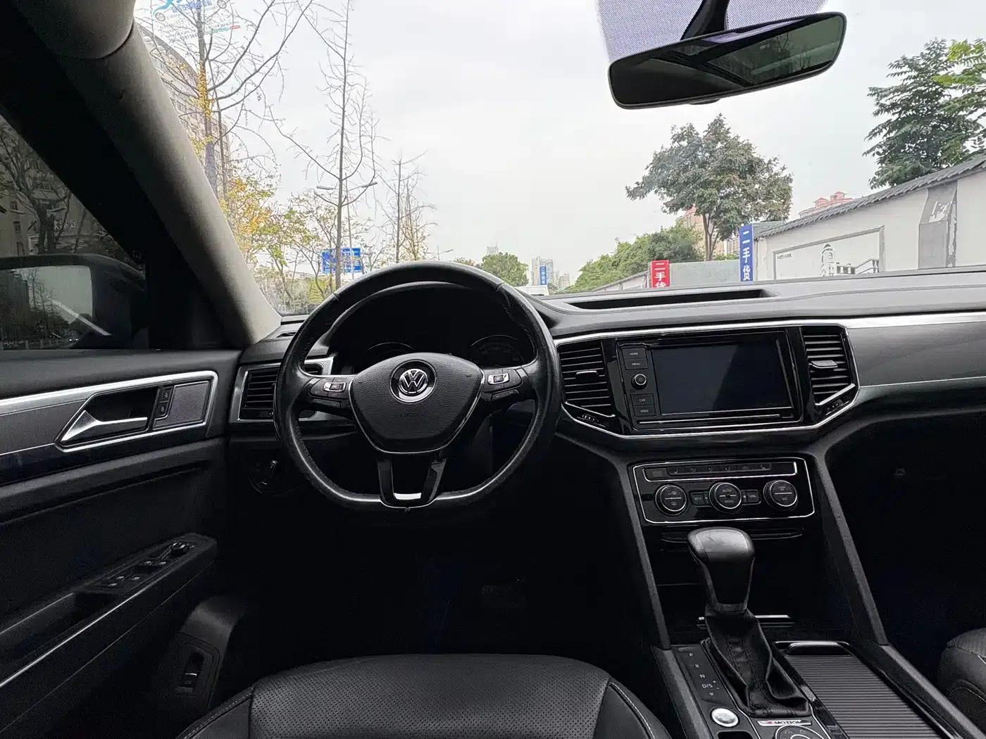 2019 Volkswagen Teramont 380TSI 4WD Luxury Edition (China VI Emission Standard) — миниатюра 14