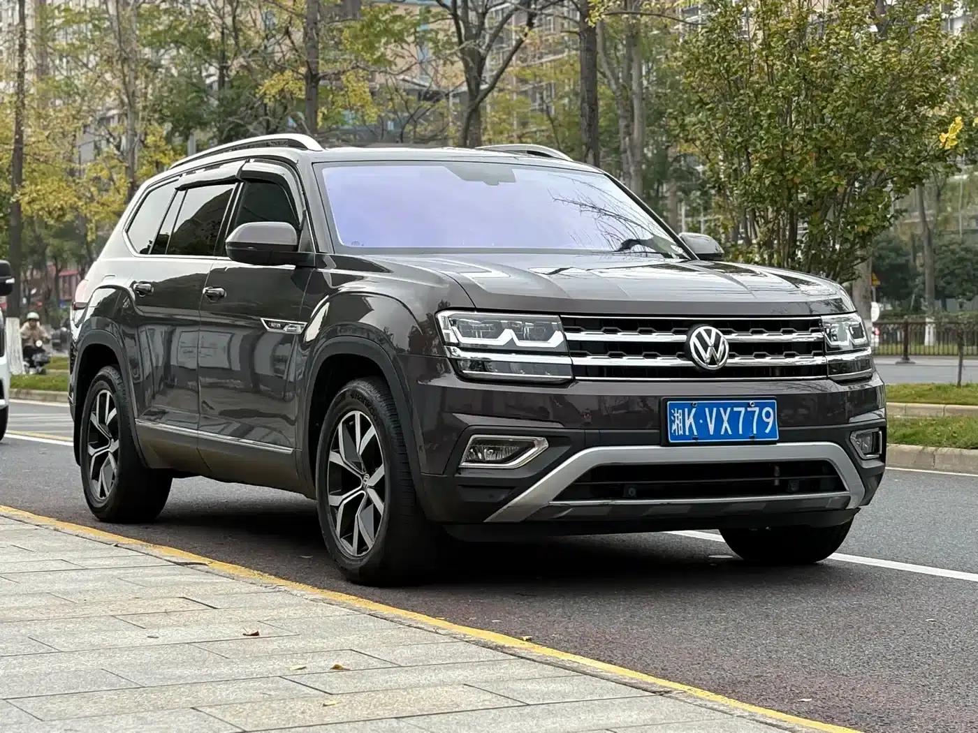 2019 Volkswagen Teramont 380TSI 4WD Luxury Edition (China VI Emission Standard) — миниатюра 3