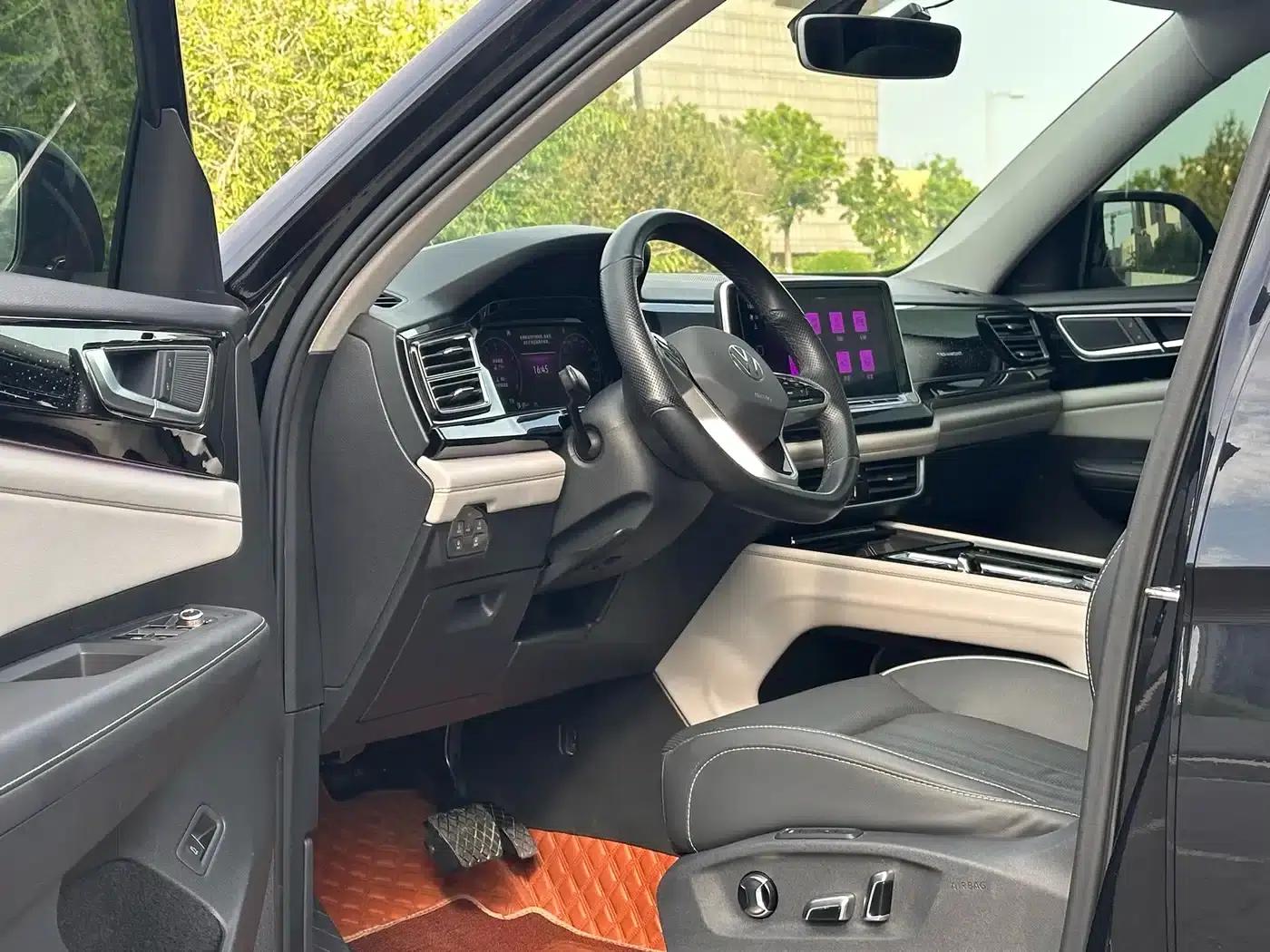 2021 Volkswagen Teramont 530 V6 AWD Premium Luxury Edition — миниатюра 4