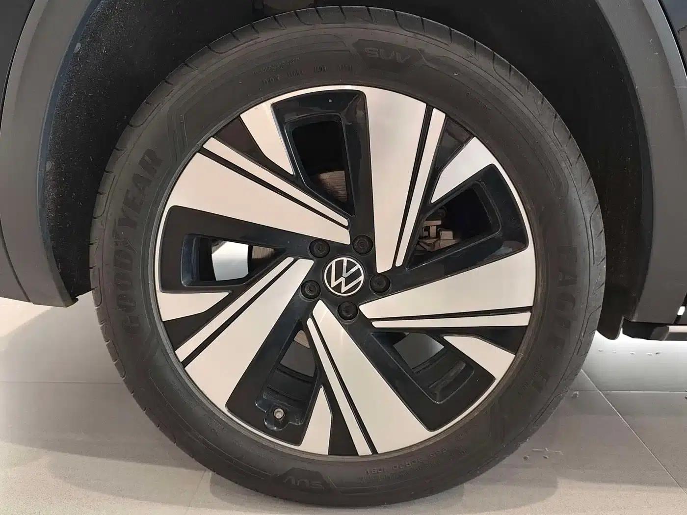 2023 Volkswagen Teramont Facelift 380TSI 4WD Premium Luxury Edition — миниатюра 16