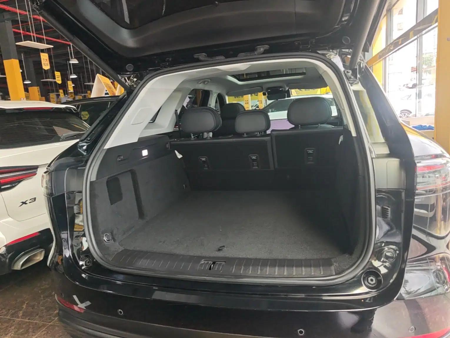 Chery Fengyun T9 2025 120 Long-Range Luxury Version 5 Seats Lithium Iron Phosphate — миниатюра 22