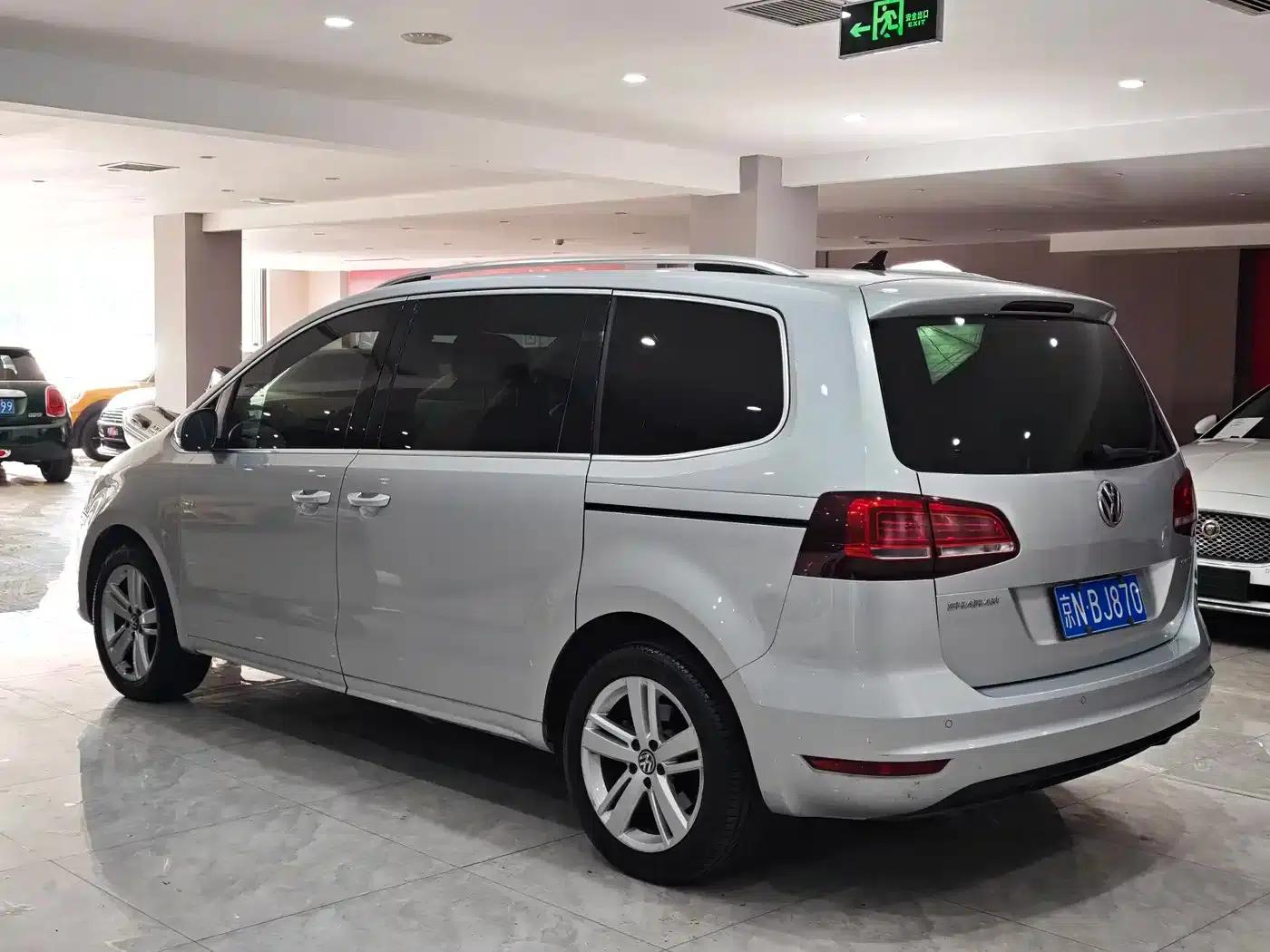 2018 Sharan 380TSI Comfort 7-seater — миниатюра 4