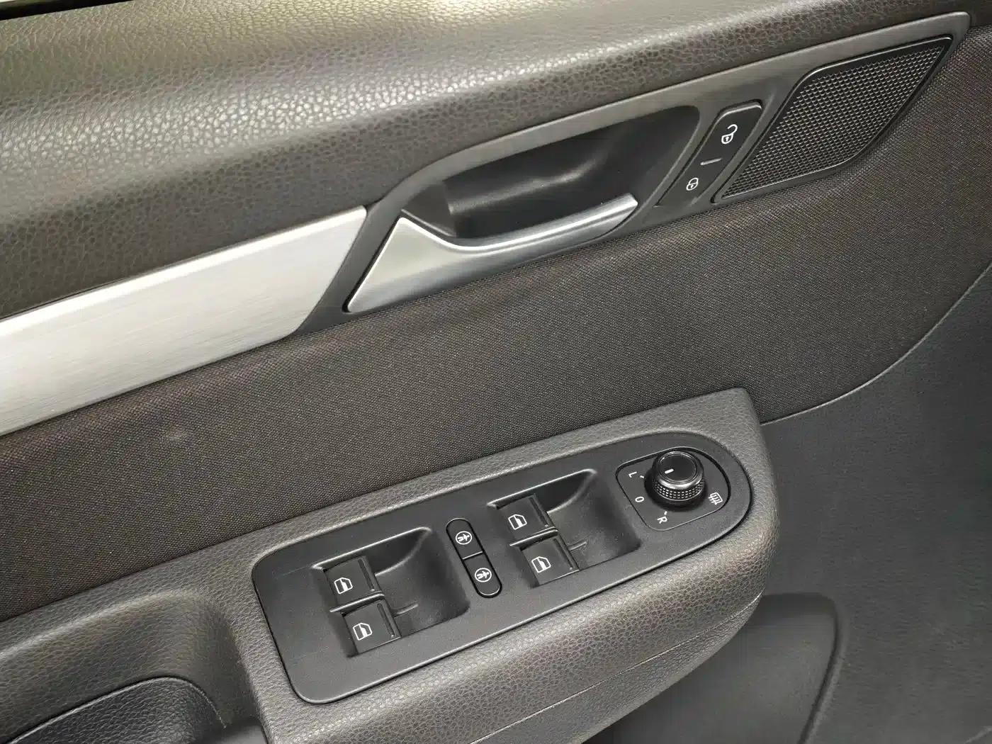 2018 Sharan 380TSI Comfort 7-seater — миниатюра 8