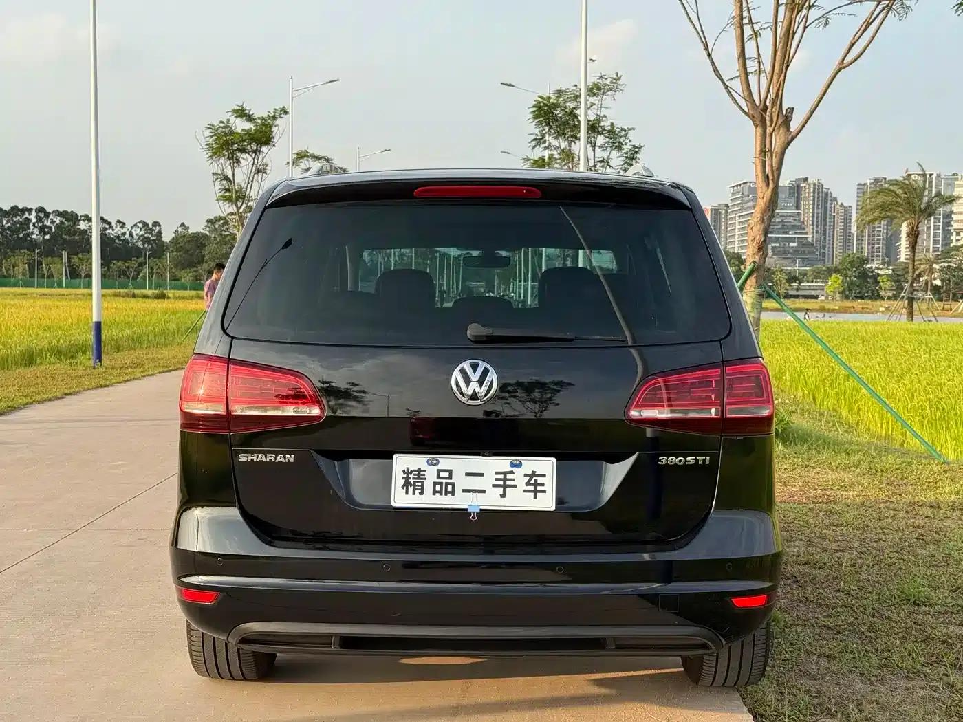 2016 Sharan 380TSI Comfort 7-seater — миниатюра 7