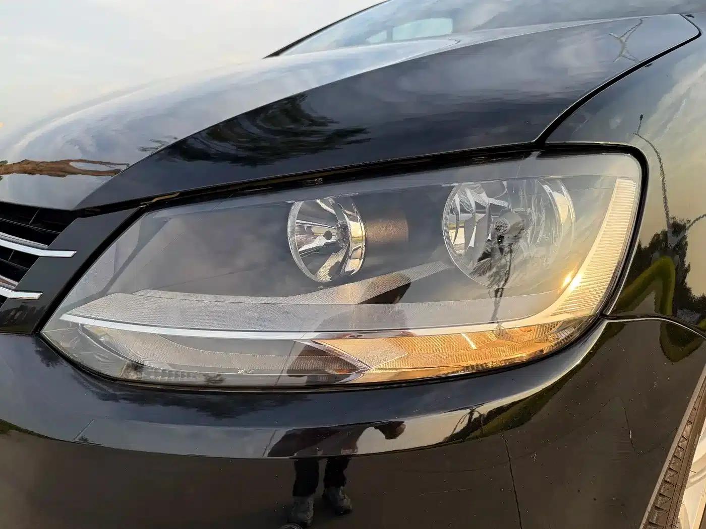 2016 Sharan 380TSI Comfort 7-seater — миниатюра 9