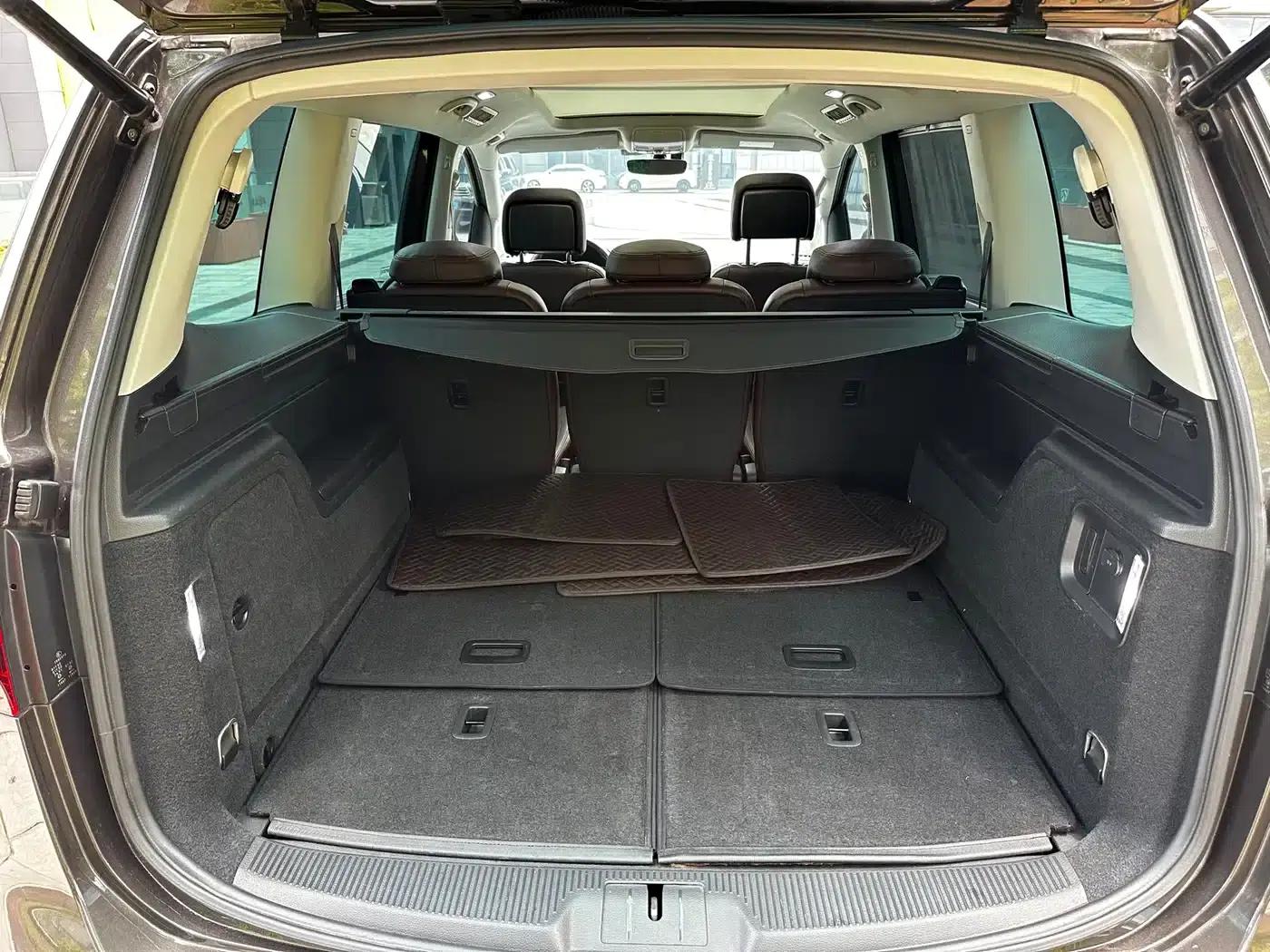 2018 Sharan 380TSI Comfort 7-seater — миниатюра 13
