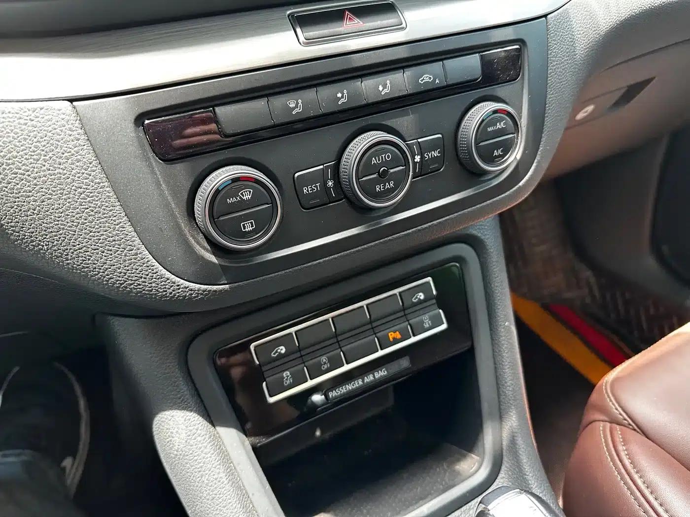 2018 Sharan 380TSI Comfort 7-seater — миниатюра 15
