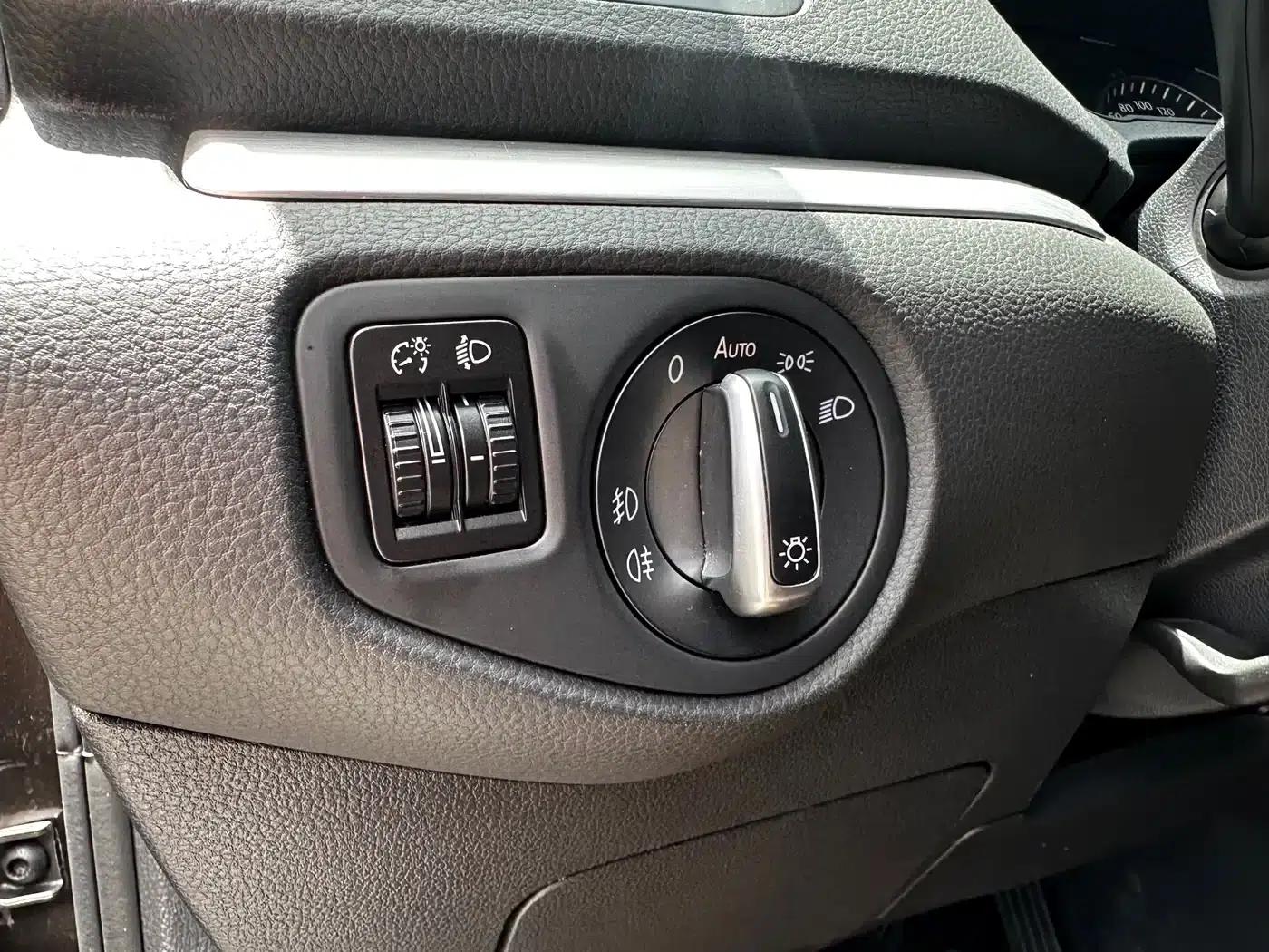 2018 Sharan 380TSI Comfort 7-seater — миниатюра 16