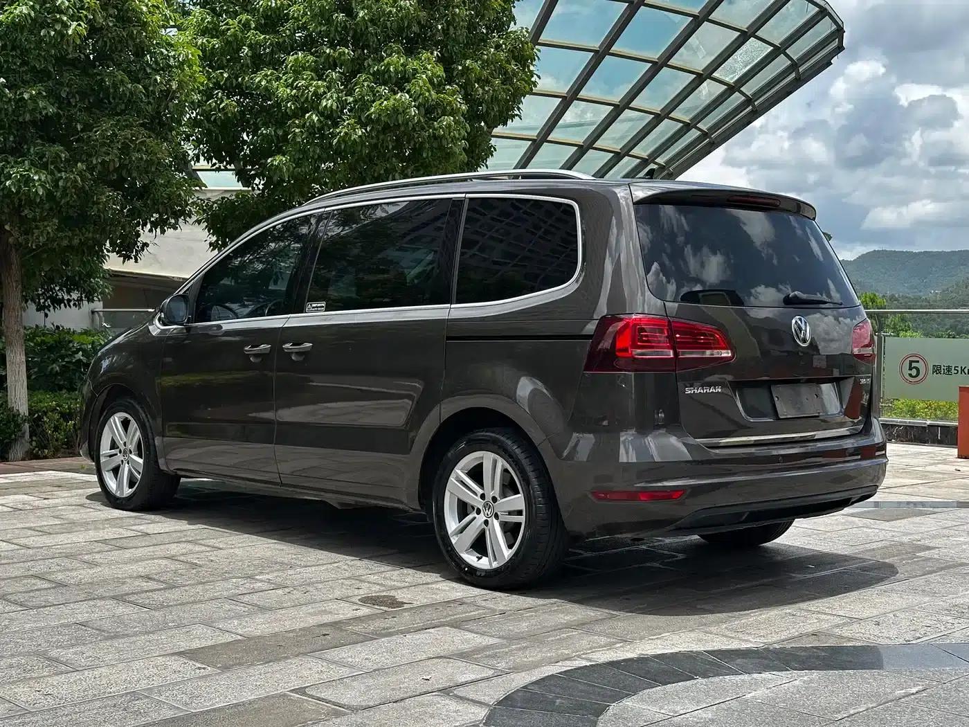 2018 Sharan 380TSI Comfort 7-seater — миниатюра 20
