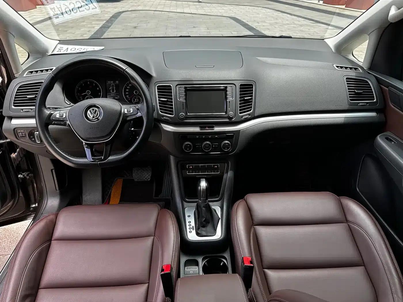 2018 Sharan 380TSI Comfort 7-seater — миниатюра 9