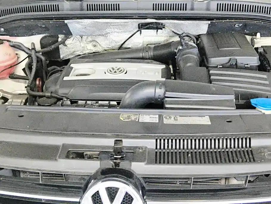 2013 Sharan 2.0TSI Standard Edition — миниатюра 10